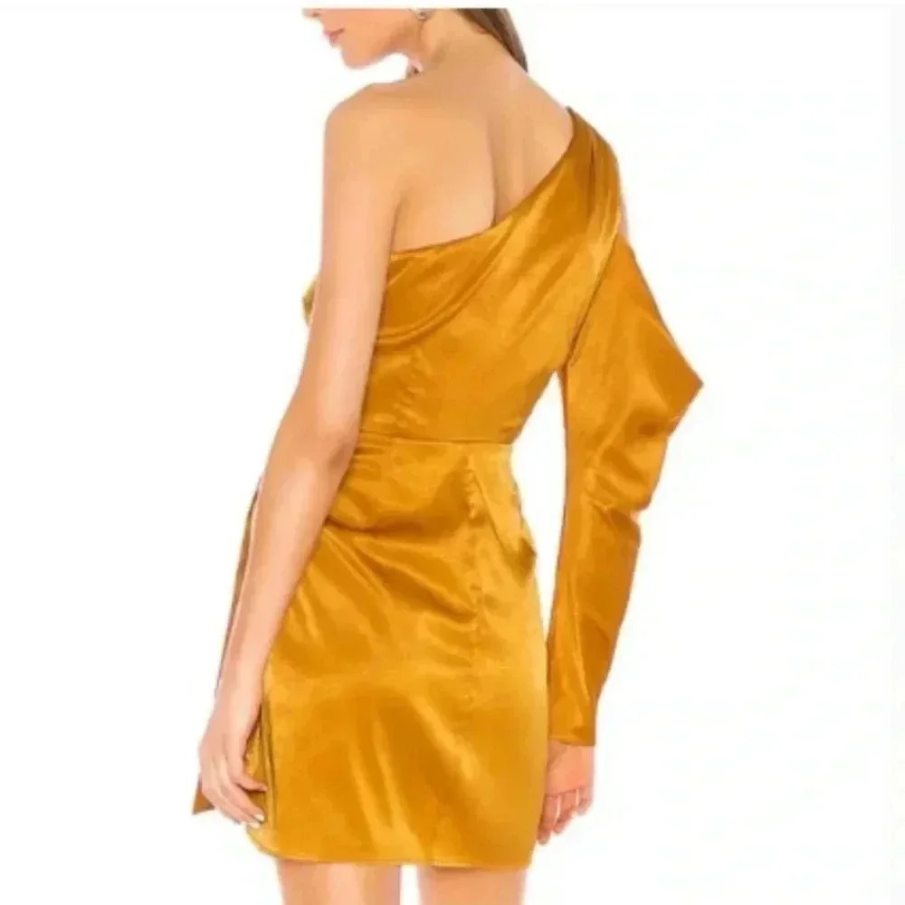 Camila Coelho Stella mini dress in gold - Picture 2 of 14